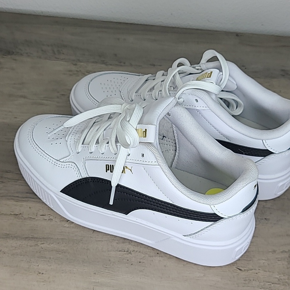 NEW Puma Platform Sneakers - Picture 3 of 8